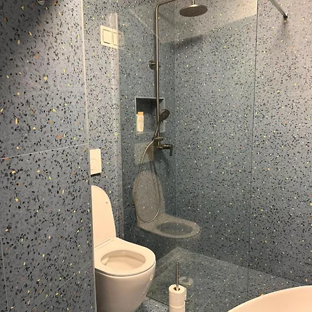 Apartament D *